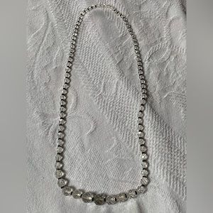 VTG- crystal and black necklace- vintage